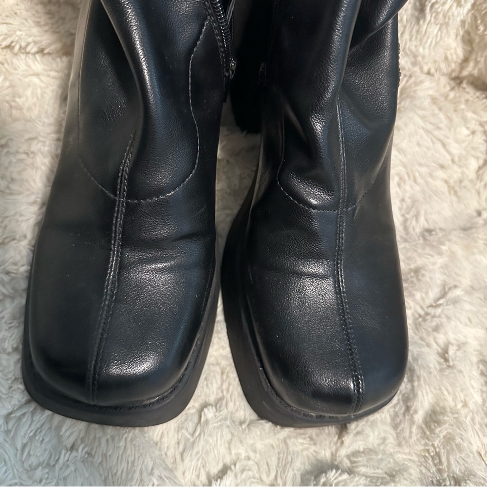 Steve Madden Square Toe Klayton Boots